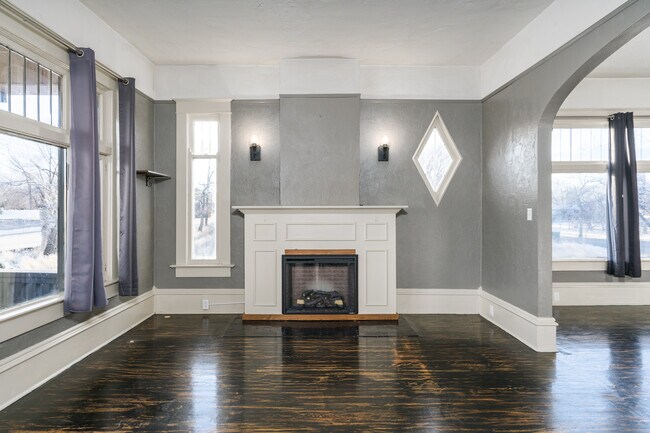 Photo - 2233 S 2nd Ave Unidad Apartment C