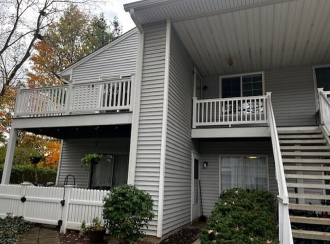 Building Photo - 8 Larkspur Ct Unit 8 Larkspur Ct