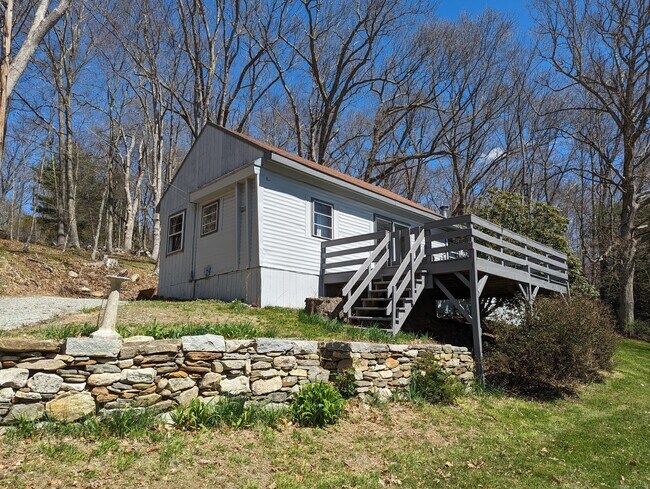 Photo - 264 McCall Rd