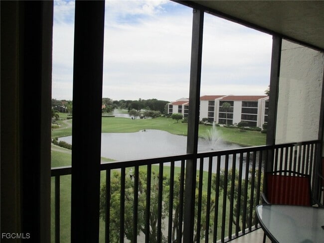 Building Photo - 4160 Steamboat Bend E Unit 403