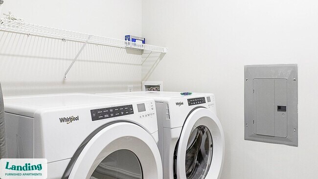 Photo - 9906 Runway Dr Unidad 2573-203