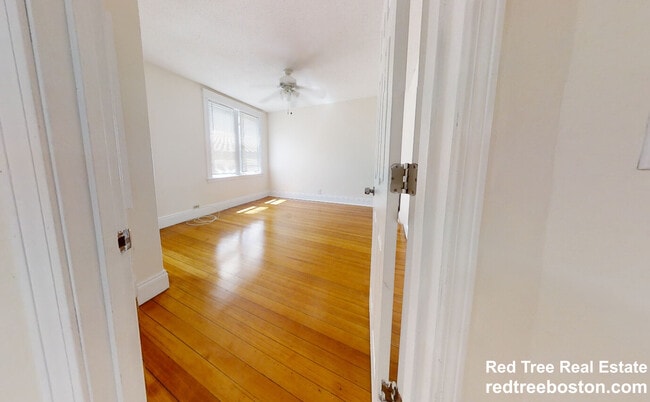 Photo - 11 Barrows St Unit 6