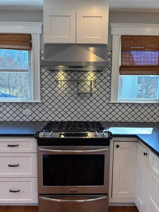 Cocina de gas con campana extractora - 91 Dustin St Unidad 91 Dustin Street Brighton