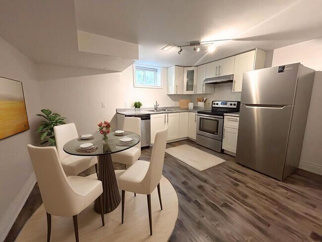 Photo - 105 Hester St Unit LOWER