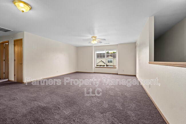 Photo - 858 S Curtis Ave