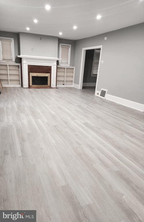 Photo - 80 E Main St