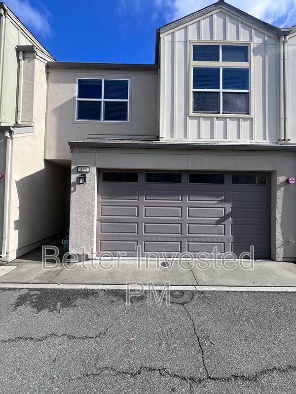 Building Photo - 446 Blythewood Pl