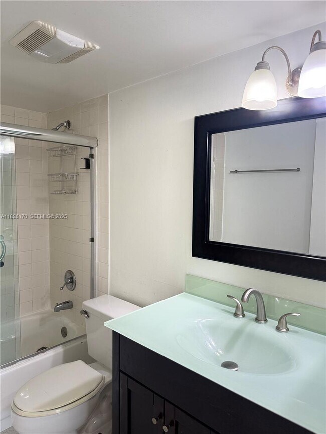 Photo - 770 Claughton Island Dr Unit 601