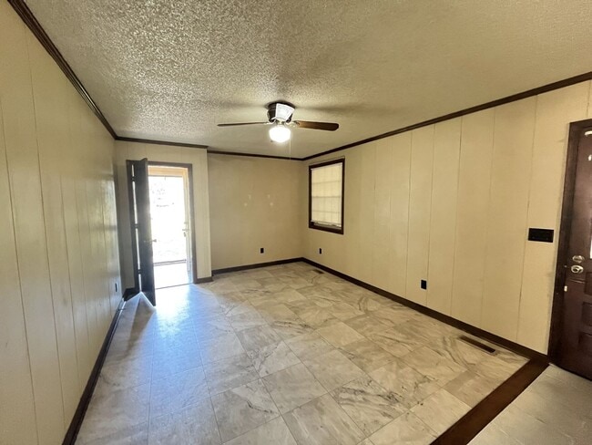 Photo - COMING SOON! 3/2 One Level Home w/ Spaciou...