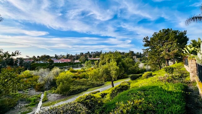 Photo - 28141 Cascabel