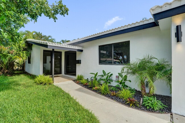 Photo - 1250 SW 4th St