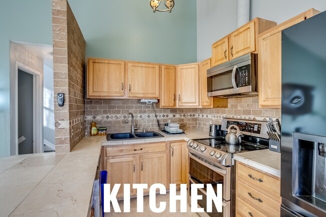2137 S Vallejo St Unit 3
