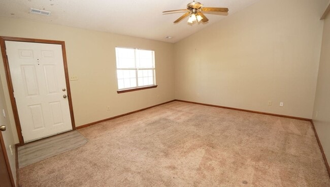 Photo - Cinnamon Ridge – 3 bedrooms and 2 baths