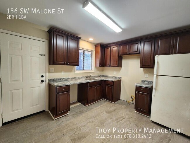 Photo - 156 SW Malone St