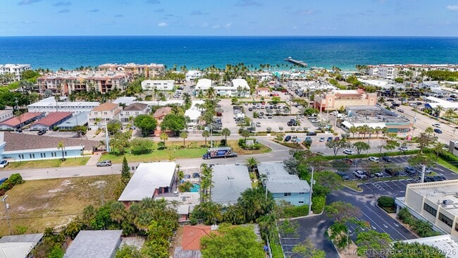 Photo - 4421 Poinciana St Unit 2