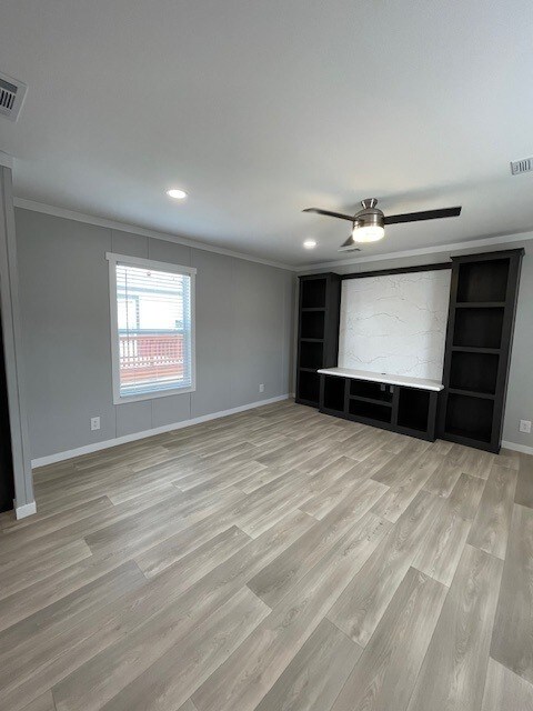 Photo - 15949 S Flores St