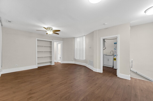 Photo - 6424 S Ingleside Ave