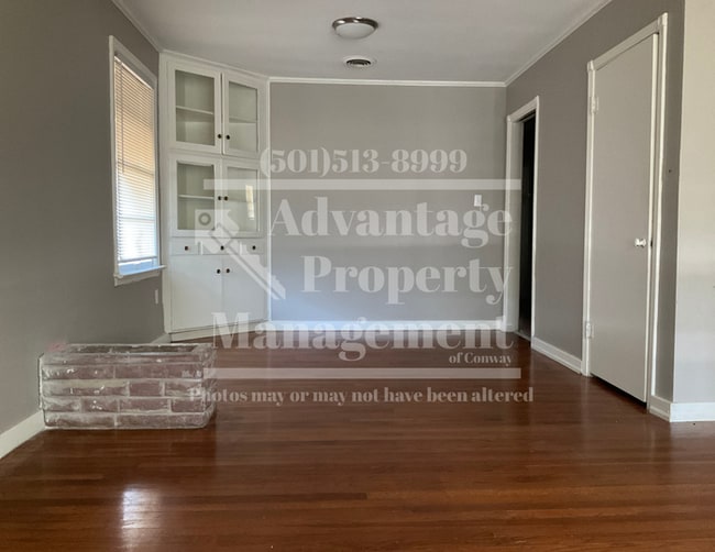 Photo - 702 2nd St