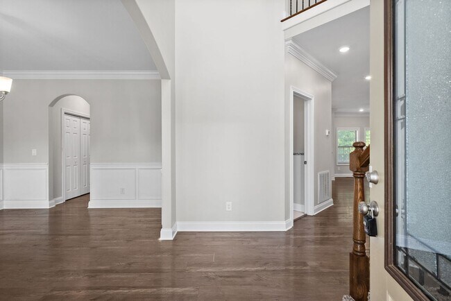 Photo - Pet Friendly Four Bedroom with Bonus!
