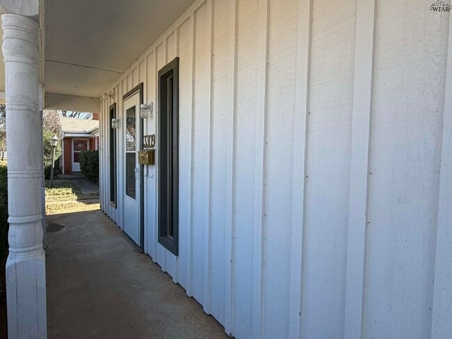 Photo - 3309 Miami Ave