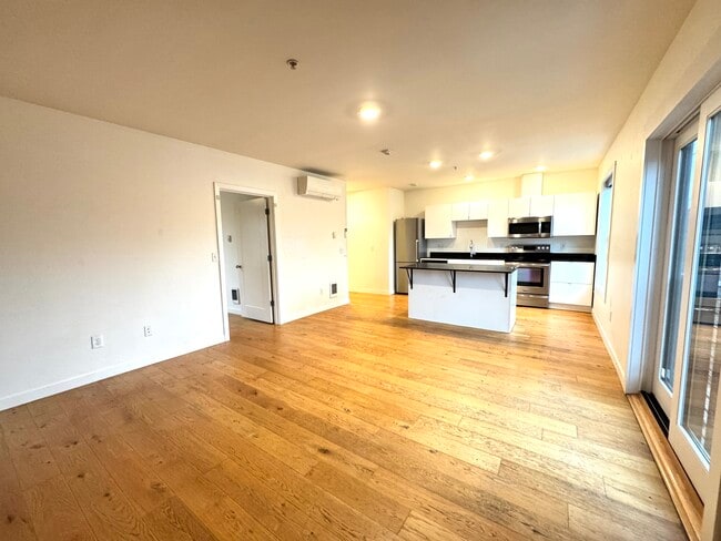 Photo - 8803 N Lombard St