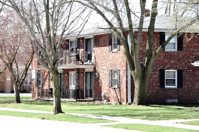 Photo - 523 Spinnaker Ln