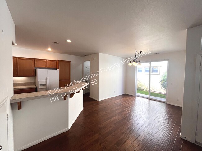 Photo - 2235 Cordoban Ln