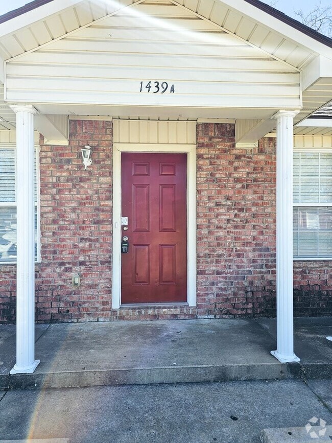 Building Photo - 1439 Brazil Ave Rental