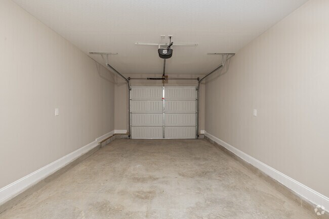 2BR, 2BA - 1,244SF - Garage