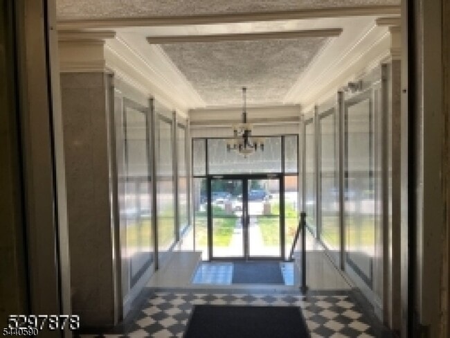 14 Forest St Unit 207