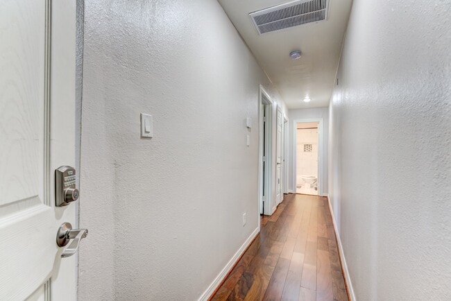 Photo - 2720 Truxillo St Unit 3