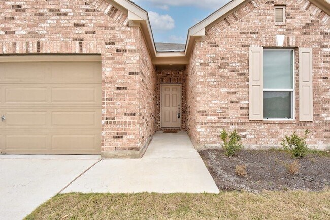 Photo - 8200 Knoxville Trl