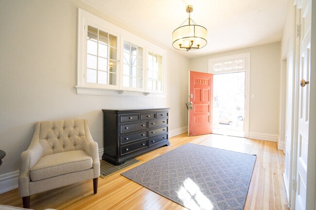 Photo - 1660 N Gaylord St Unit ID1026280P