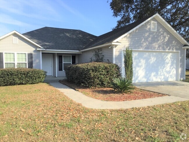 Building Photo - Stylish and Spacious 3BR/2BA Rental Home w...