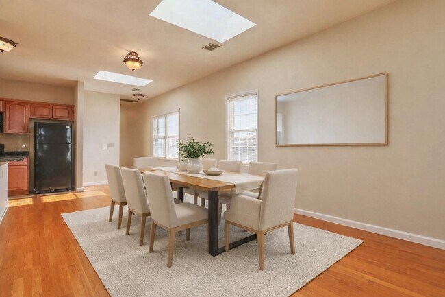 Photo - 24 Emerson Ave Unit 2