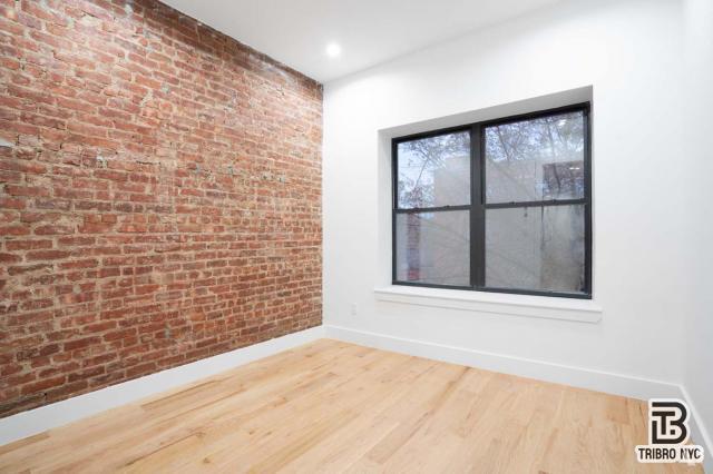 Building Photo - 3 bedroom in Brooklyn NY 11226 Unit 1 Rental