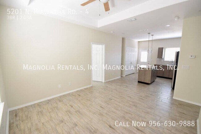 Photo - 5201 N Hiawatha Dr Unit 4