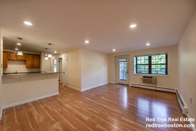 Photo - 757 Highland Ave Unit 109S