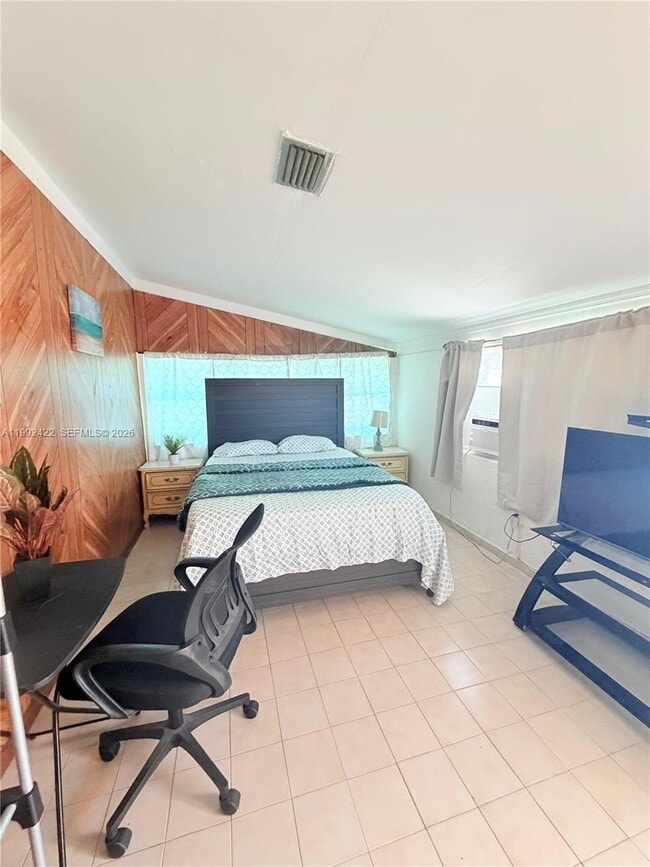 Photo - 19631 NE 12th Ct Unidad EFF