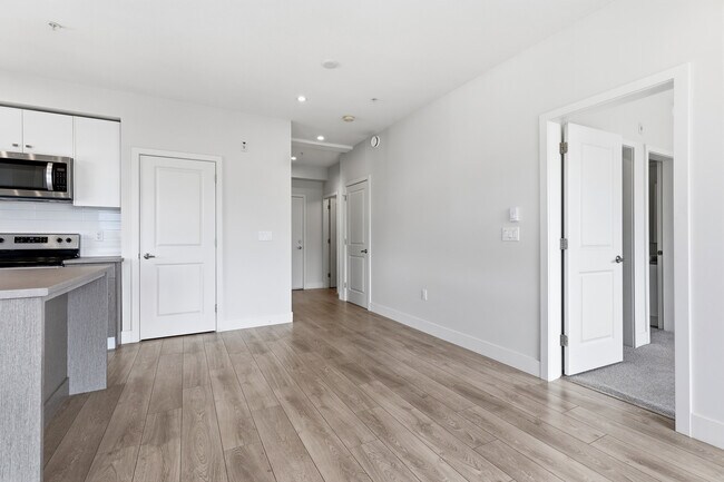 Photo - 1516-1516 McCallum Rd