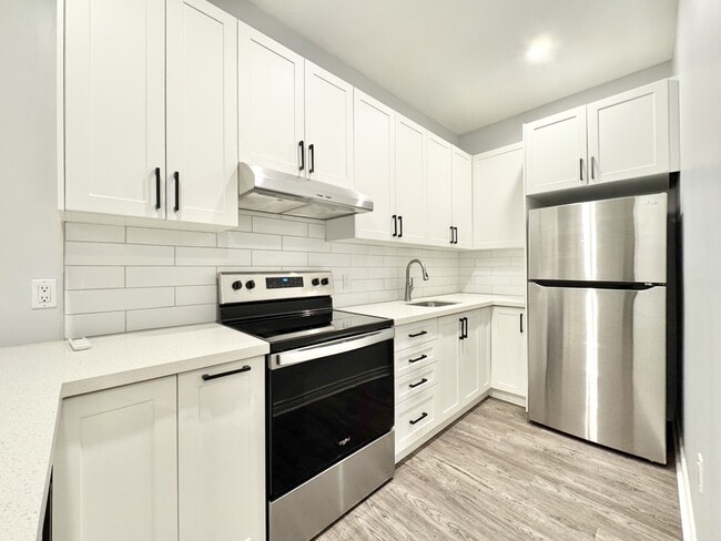 Building Photo - 43-43 Division St