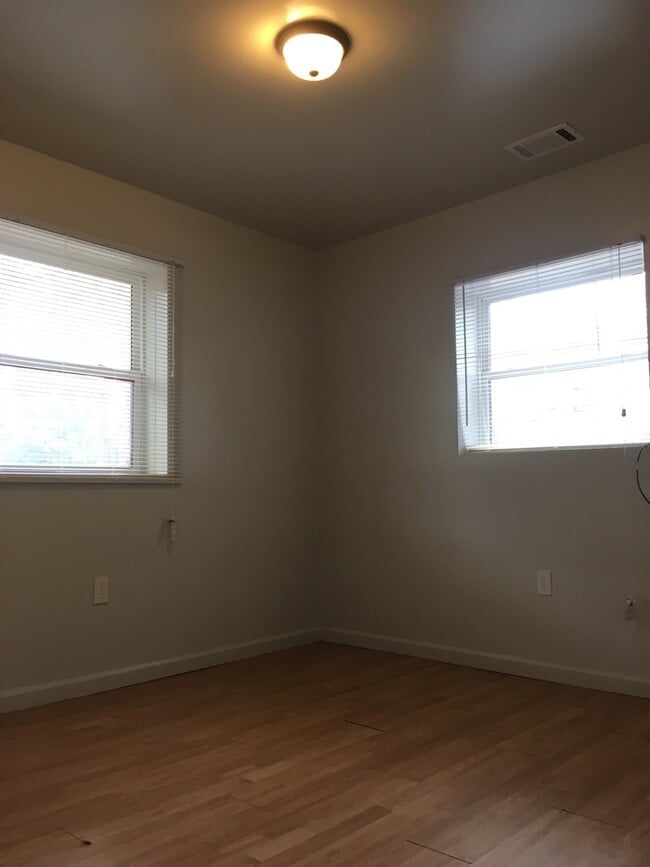 Photo - 990 Lawton St SW Unit 990 Lawton St SW A