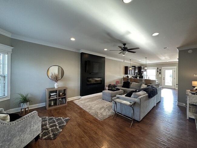 Photo - 154 Mallard Ln