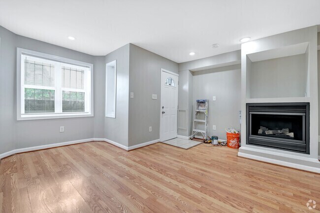 Building Photo - 408 Rhode Island Ave NW Unit B Rental