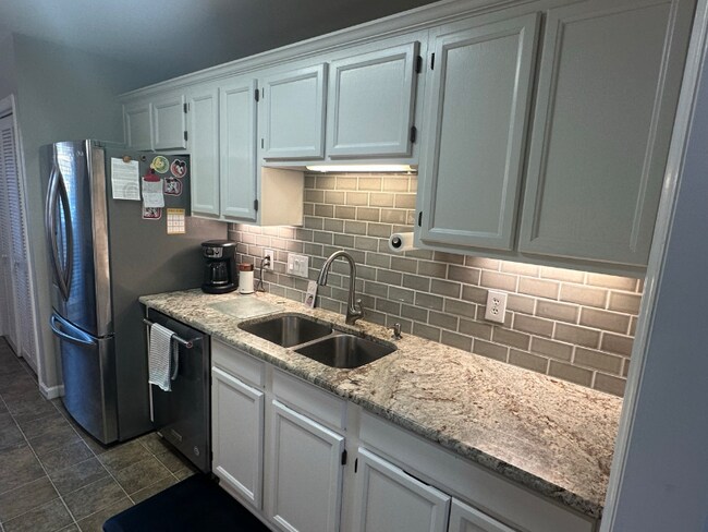 Photo - 9129 Kings Canyon Dr