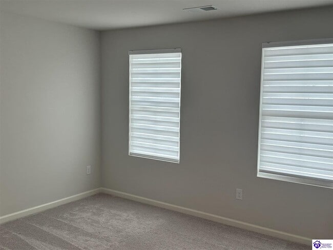 Photo - 309 Smt Crk Dr