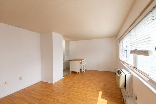 Photo - Rittenhouse Studio Condo with All Utilities Included!