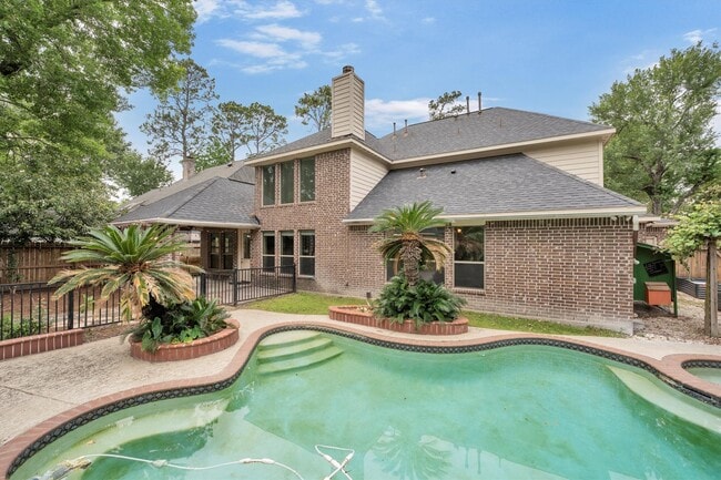 Photo - 6723 Mossridge Dr