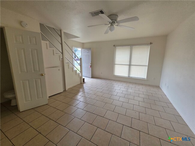 Photo - 3409 Victoria Cir