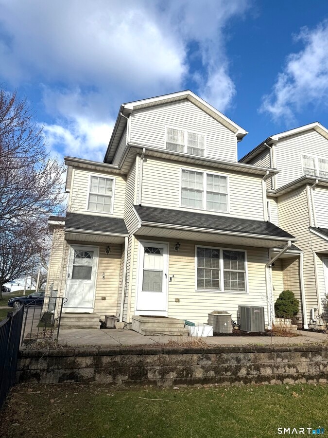 Photo - 33 Boston Terrace Unit 3